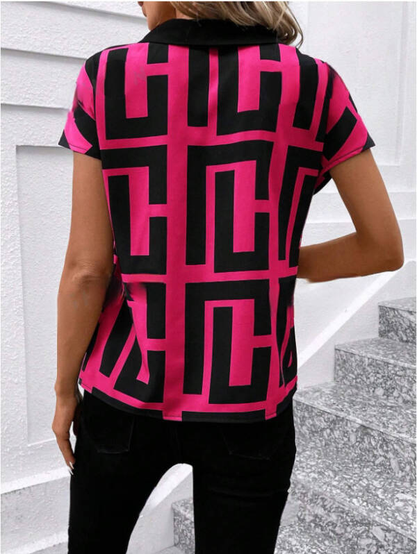 Women's Printed V-neck Shirt - Image 9