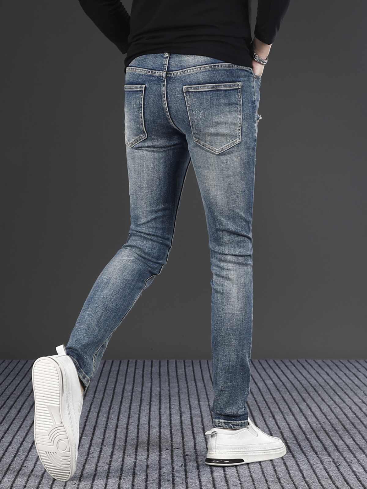 Stylish Men's Ripped Jeans: Slim Fit & Super Stretchy - Image 2