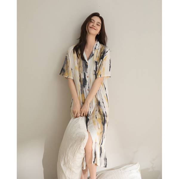 Cool Artificial Silk Nightdress Women's Short Sleeve - Image 3